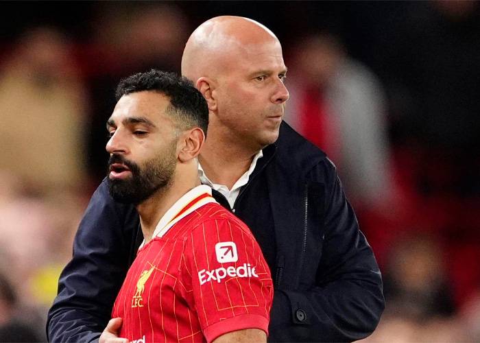 Pelea en Liverpool, Mohamed Salah vs. Arne Slot