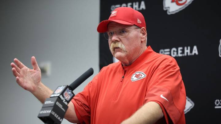 Andy Reid defiant as Chiefs' playoff hopes dwindle after Thanksgiving loss to the Cowboys