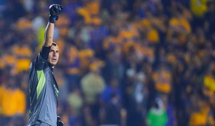 Guido lo dijo…Nahuel más que Marín: Patón Guzmán supera a al mítico arquero en las finales