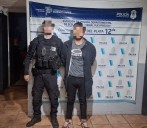 Un auto chocó contra un patrullero que participaba de una persecución