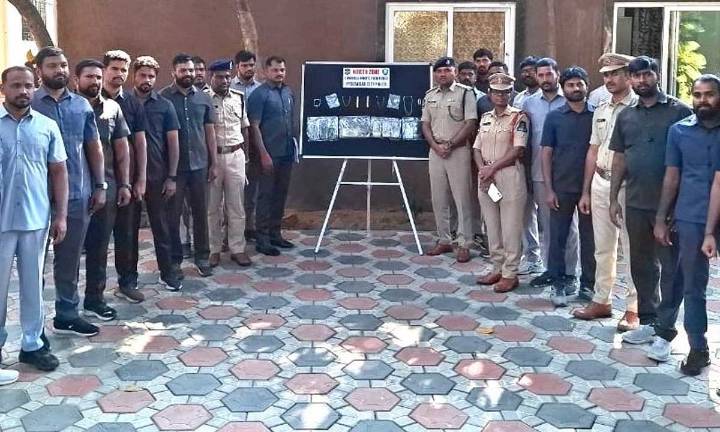 Hyderabad Police Bust Nepali Dacoity Gang Linked to Gunrock Enclave Robbery, Gold and Cash Recovered