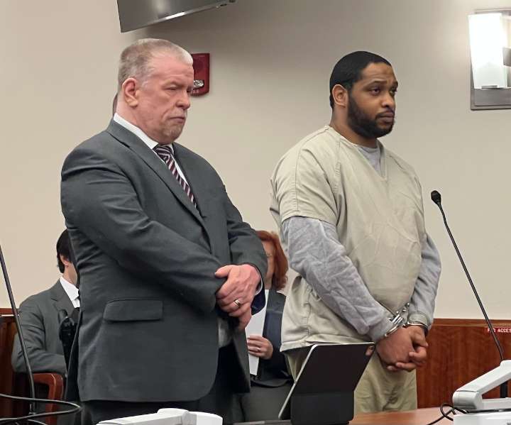 Syracuse man gets longer sentence for trafficking guns after refusing to testify against codefendant