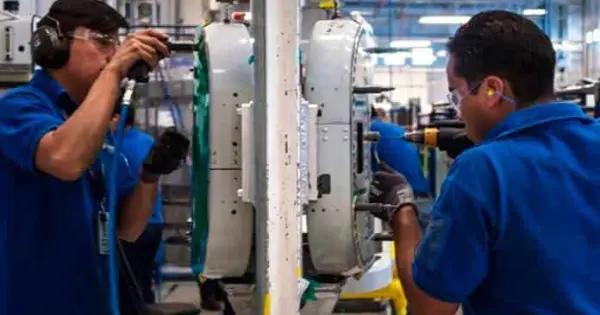 Presentan plan de reducción de jornada laboral a 40 horas