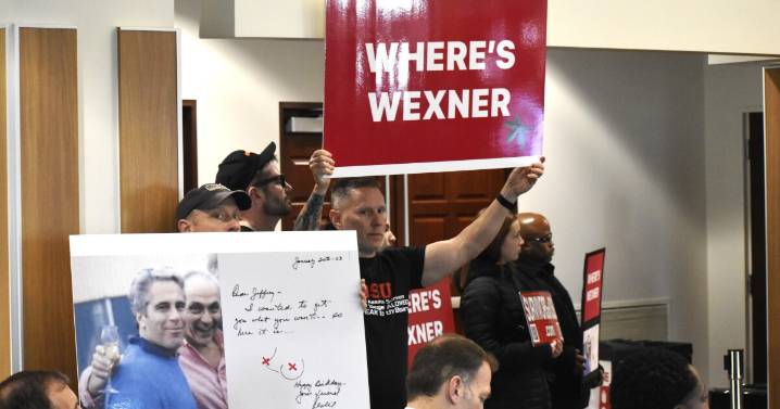 Les Wexner's connections to Strauss and Epstein raised at Ohio State Board of Trustees meeting