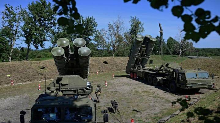 Russia Upgrades S-400 Missile System: How India’s Air Defence Could Get A Major Boost