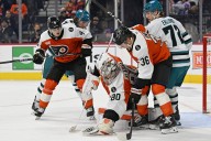 Deadspin | Flyers score 4 unanswered goals to down Sharks
