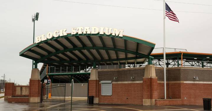 East Chicago council blocks metal recycler near school building, ballpark