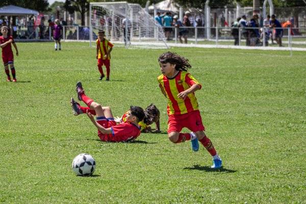 Corrientes: Dos niños de Boca Unidos bajo el radar de Boca Juniors de Argentina