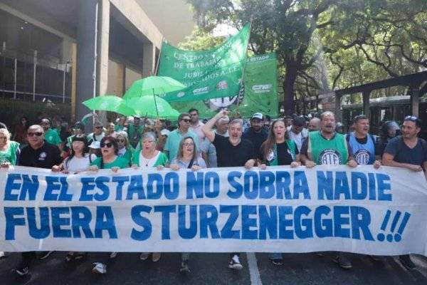 ATE se pone de punta contra la reforma laboral con un paro nacional