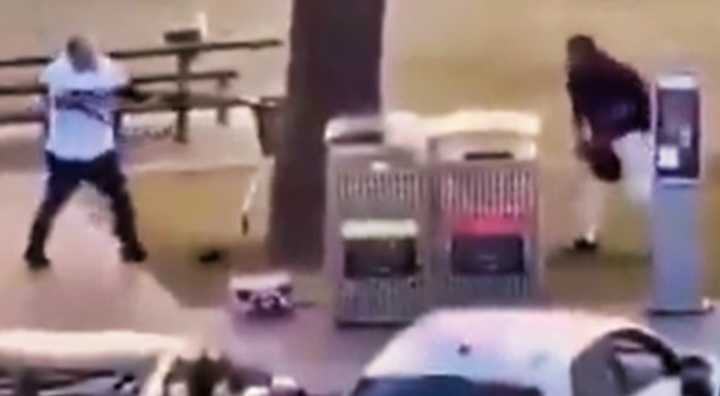 Heroic Bystander Who Tackled Bondi Beach Terrorist Has Been Identified, Health Condition Update Released After He Was Shot Twice During Brave Act [VIDEO]