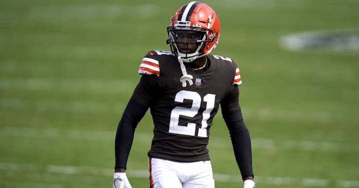 Browns rule out 7 players , list 5 others as questionable for game against Bears