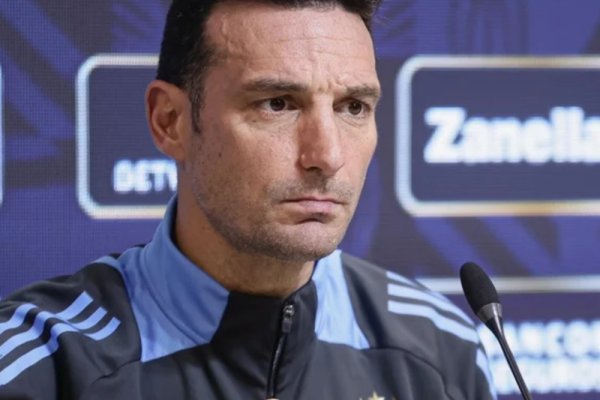 Scaloni cruzó al DT de Algeria tras el sorteo del Mundial: "No me hacía jugar nunca"