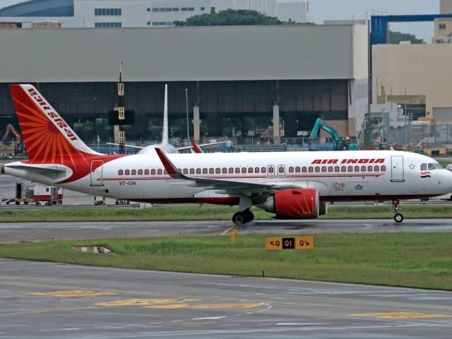 Air India staff suspended after A320 flew eight times with expired certificate