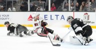 Kings' offense remains in a slump in loss to Chicago Blackhawks