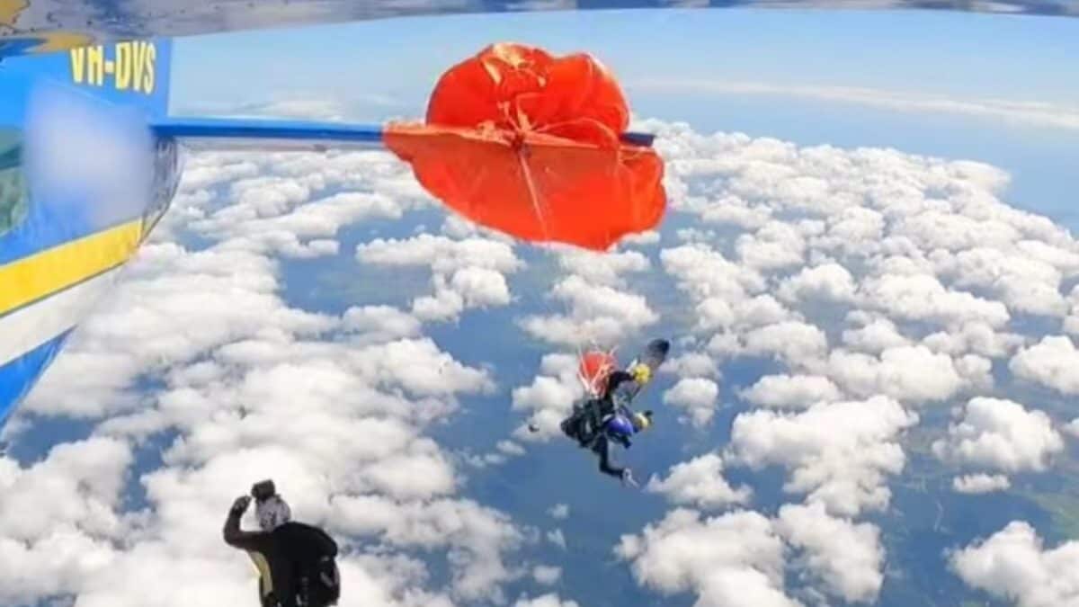 Australian Skydiver Left Dangling On Plane Tail 15,000 Feet In The Air After Parachute Mishap