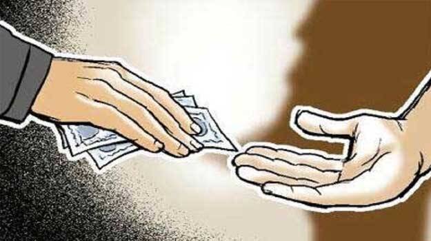 Bribe for scrap shop: Municipality employees arrested