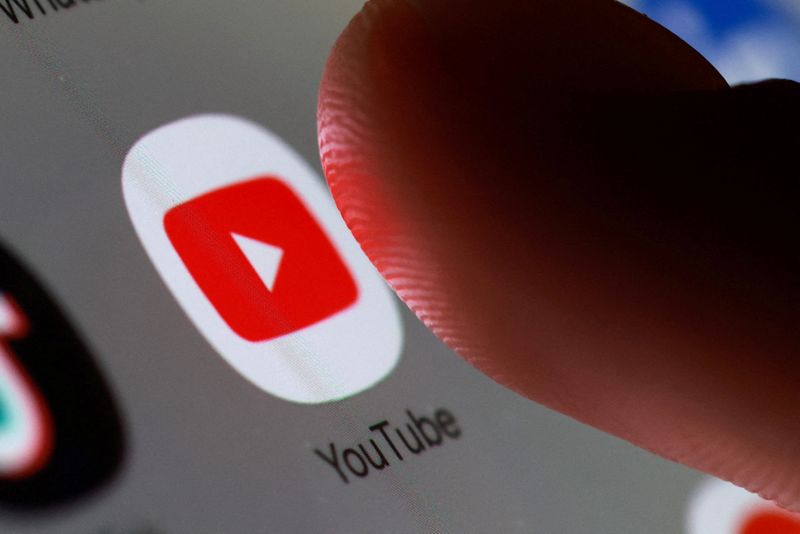 Britons watch YouTube for 51 minutes a day, regulator Ofcom says
