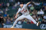 Rockies add former Tigers reliever on minor