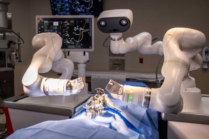 Advanced robot tech making Las Vegas a destination for surgery
