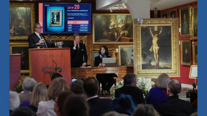 A long-lost Rubens painting depicting Jesus' Crucifixion sells for $2.7 million