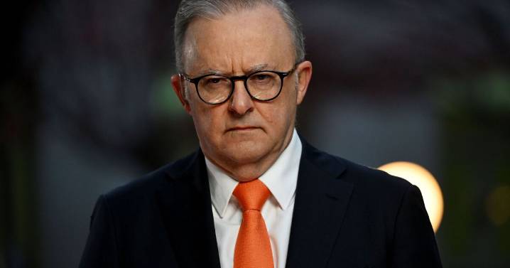 Australian PM hits out at ‘pure evil’ as father and son revealed as Bondi Beach terrorists 