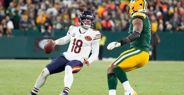 Bear & Balanced: Bears not good enough in Green Bay
