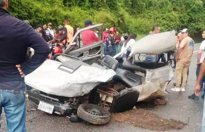 Un muerto y un herido deja triple choque en la vía Isnotú, Trujillo