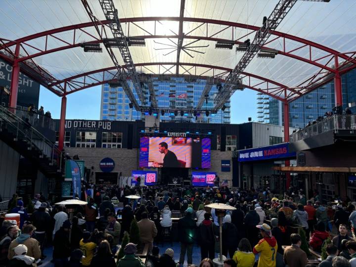 'Love and unity' take center stage at FIFA World Cup Final Draw watch party
