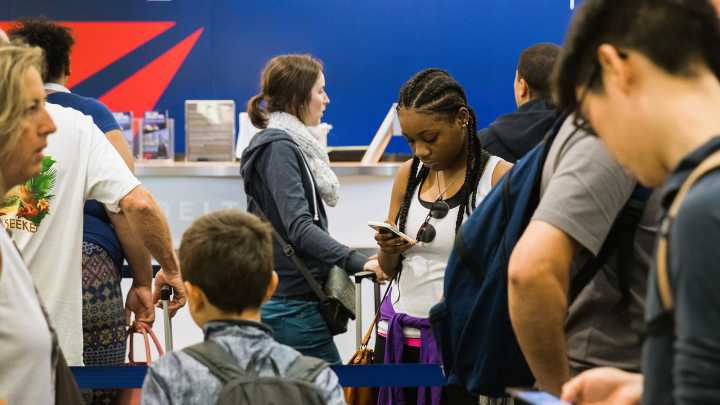 Delta Air Lines' "On-Time" Crown At Risk As Back-To-Back Shutdowns Spread Holiday Chaos To More U.S. Airports