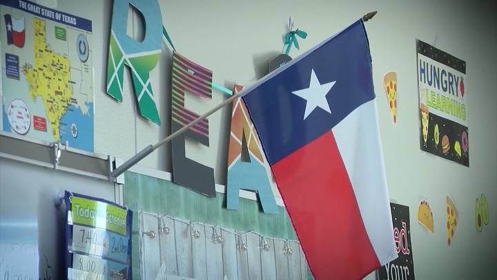 Comptroller finalizes school choice voucher rules, parents can apply in February