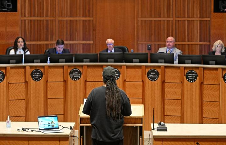 Aurora City Council swears in new progressive majority after election