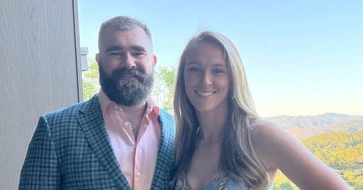 Kylie Kelce Reaction to Jason Kelce's Bedtime Story For Kids