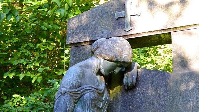 Mennonites Gather Today to Solemnly Forget