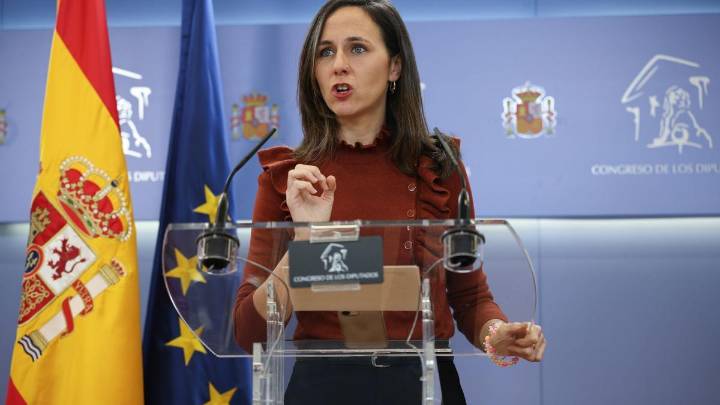 Podemos carga contra el PSOE por el caso Salazar: "No tiene compromiso feminista"