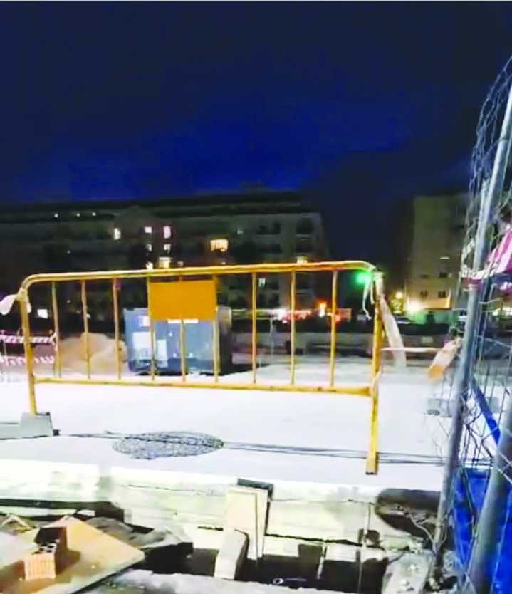 Denuncia “chapuzas y sobrecostes” que ponen en riesgo de inundación a vecinos de varias calles de Estepona