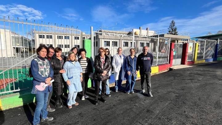 El PP regional carga contra la falta de auxiliares educadoras en el colegio de Educación Especial de Castiello de Gijón: el Principado estudiará la situación