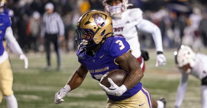 AP Player of the Week: Wayne Knight carried James Madison to Sun Belt Conference title and CFP