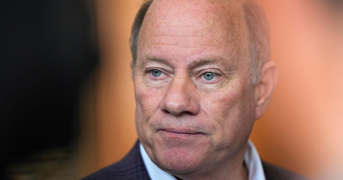 Detroit reflects on Mike Duggan's tenure as his final days in the mayoral office near