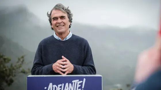 “Las consultas no son el camino”: Fajardo se va solo a 2026