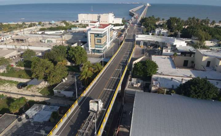 Inicia operaciones viaducto elevado de Progreso