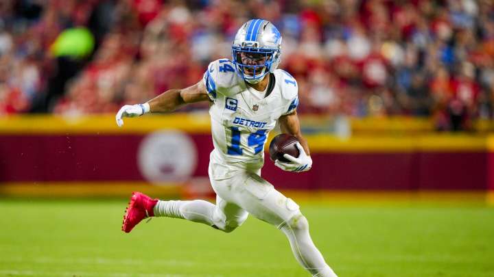 Amon-Ra St. Brown officially questionable for Lions