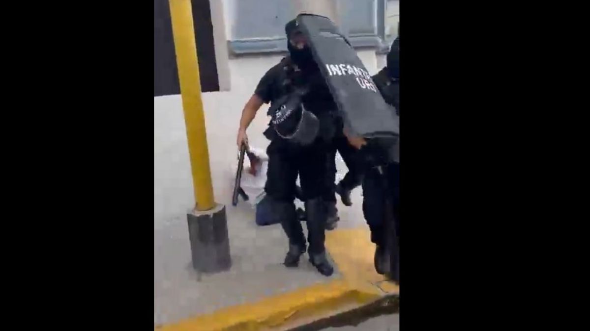 Brutal represión contra bancarios en Tucumán: reclamaban por derechos laborales