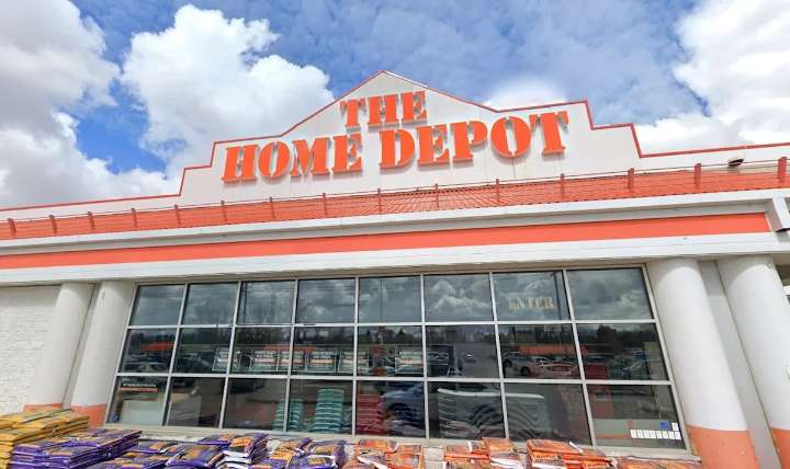 Man arrested for allegedly stealing more than $25K worth of goods from Winnipeg stores