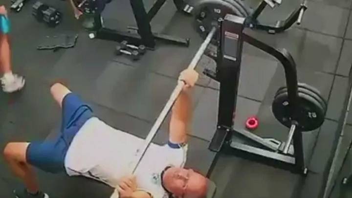 Murió un pesista en Brasil tras usar un peligroso “agarre suicida”