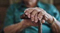 El aumento de las pensiones en 2026 es oficial: el IPC confirma lo que vas a cobrar por la máxima y la mínima