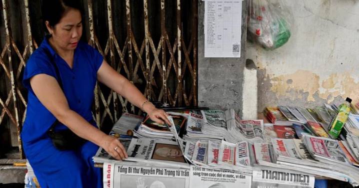 Vietnam moves to tighten state secrecy and limit press protection