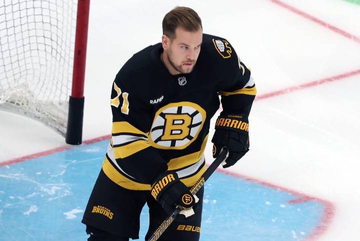 Bruins activate forward to roster ahead of game vs. Red Wings
