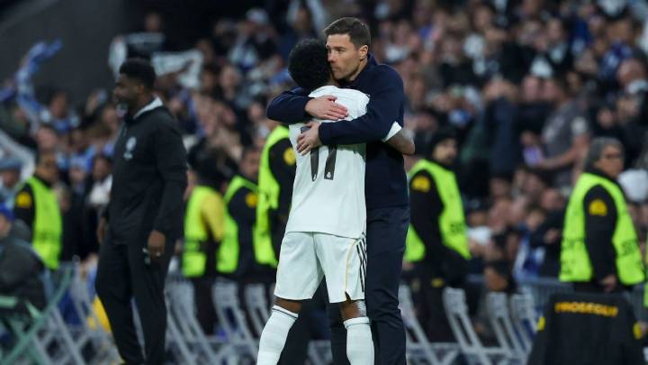 Los jugadores de Real Madrid respaldan a Xabi Alonso ante posible despido