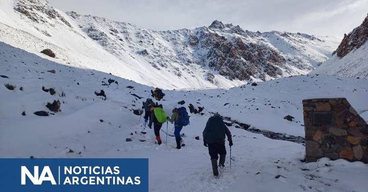 Hallaron con vida a los cinco andinistas que estaban perdidos en Cerro Punta Negra
