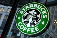Pagará Starbucks cerca de 35 millones de dólares a sus empleados en NYC por violar leyes laborales
